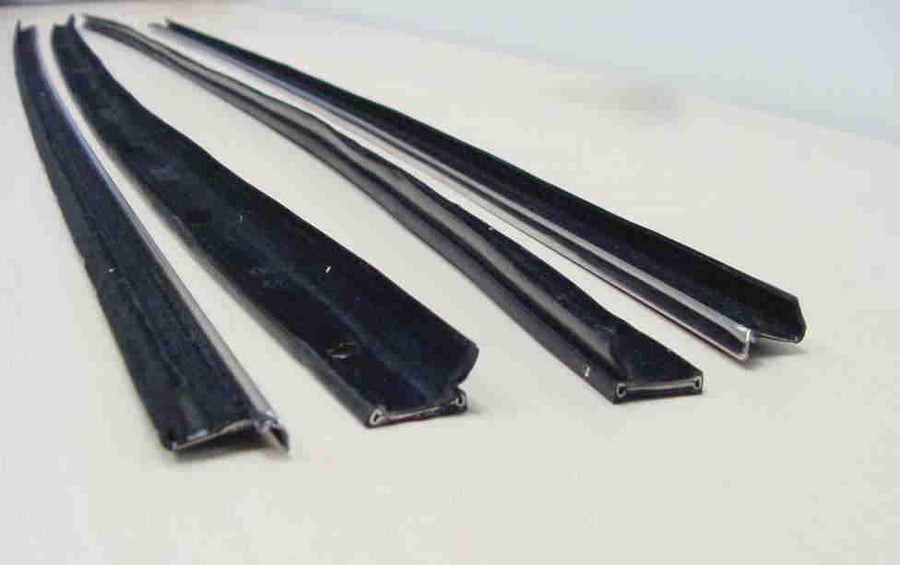 1974-1978 Window Beltline Weather-strip Set - 4pcs felt/chrome kit